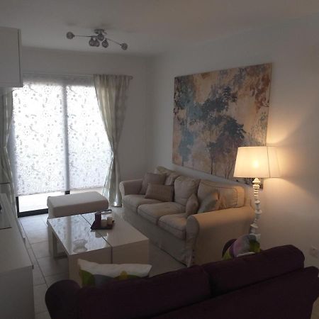 Horizon Luxury Apartment 4 ラルナカ エクステリア 写真