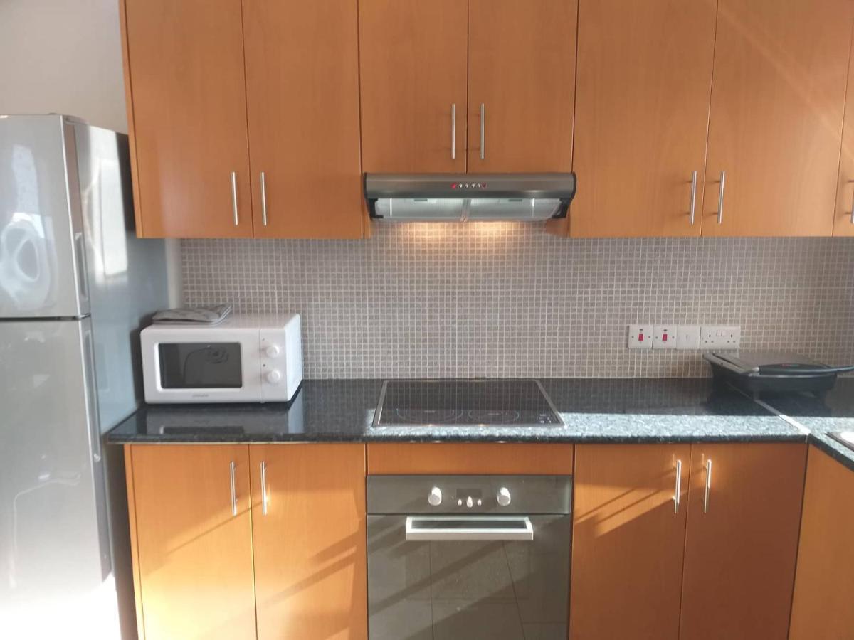 Horizon Luxury Apartment 4 ラルナカ エクステリア 写真