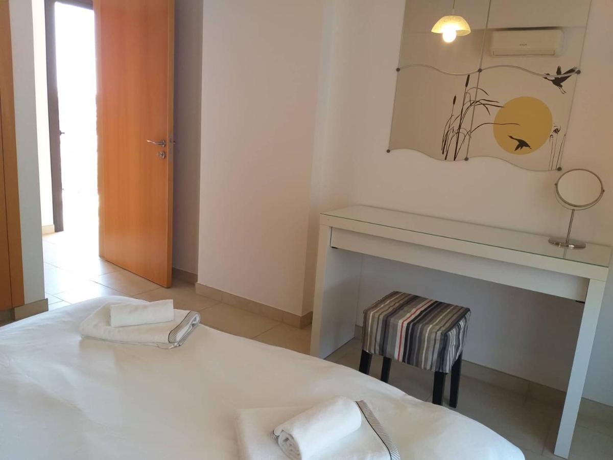 Horizon Luxury Apartment 4 ラルナカ エクステリア 写真