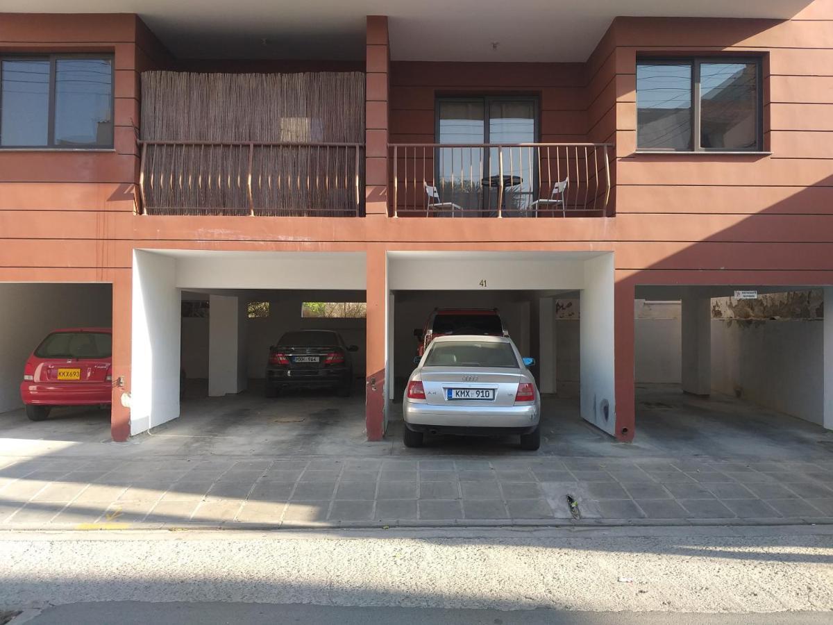 Horizon Luxury Apartment 4 ラルナカ エクステリア 写真